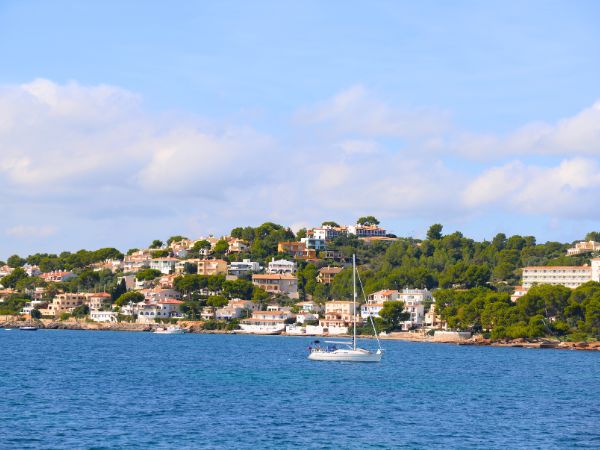 Rent a Car in Alcudia: Easy Ways to Explore Mallorca's North Coast