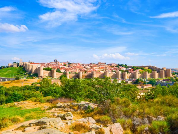 Walls of Ávila Spain: Spain’s Medieval Fortress Drive